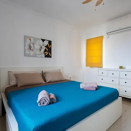 Penthouse Near Paceville With Private Terrace By Quicktrips Is-Swieqi